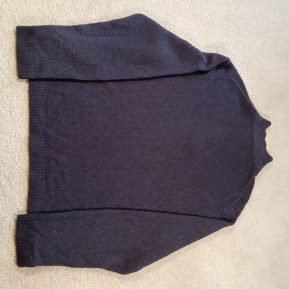100% Cashmere( two ply) Sweater - Picture 5 of 5